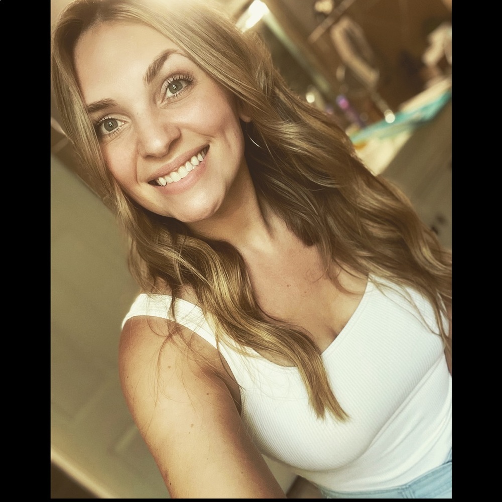 Meet your Posher, Rachel